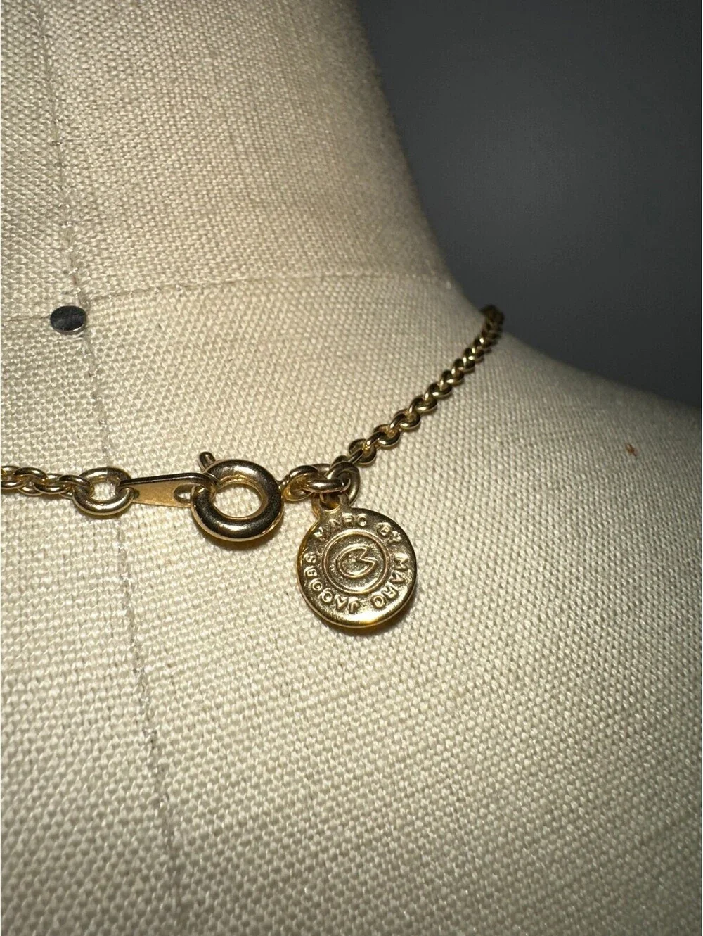 MARC BY MARC JACOBS Gold and Black Round Pendant Locket